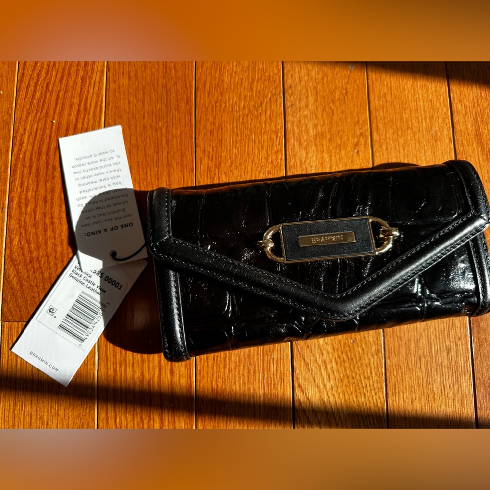 Brahmin Veronica Black Castle Wallet